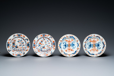 Twelve Chinese Imari-style plates, Kangxi/Qianlong