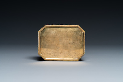 A Chinese embellished gilt-copper enamel snuff box and cover, Canton, Qianlong