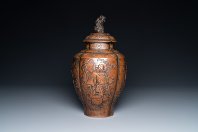 Un vase couvert en laiton &eacute;tam&eacute;, Japon, Meiji, 19&egrave;me