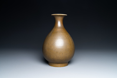 A Chinese monochrome teadust-glazed 'yuhuchunping' vase, Guangxu mark and of the period