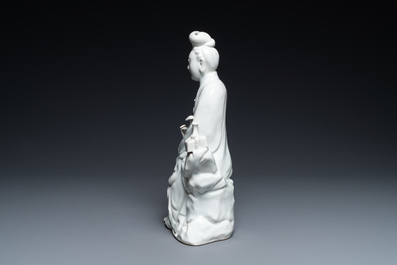 A Chinese blanc de Chine figure of Guanyin, impressed mark, 19/20th C.