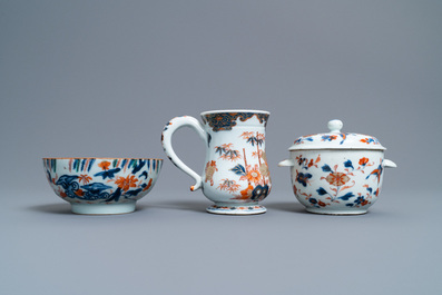 A Chinese Imari-style porringer, a mug, a bowl and five cups and saucers, Kangxi/Qianlong