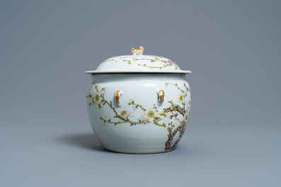 A Chinese famille rose 'kamcheng' bowl and cover with prunus flowers, Jiaqing mark, 19th C.