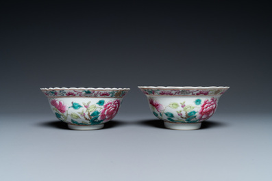 A pair of Chinese famille rose bowls for the Straits or Peranakan market, 19th C.