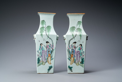 A pair of Chinese square qianjiang cai vases, 19/20th C.