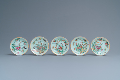 Dix coupes en porcelaine de Chine famille rose &agrave; fond c&eacute;ladon, Canton, 19&egrave;me