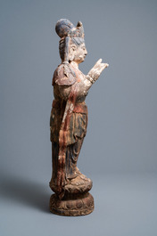 A large Chinese polychromed wooden figure of Guanyin, Qing/Republic