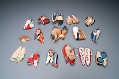 A collection of 44 pairs of Chinese silk and cotton lotus shoes, Qing and Republic