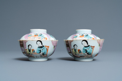 Une paire de bols couverts sur pr&eacute;sentoirs en porcelaine de Chine qianjiang cai, 19/20&egrave;me