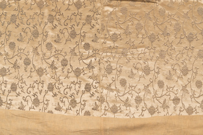 A large Chinese silk panel with lotus flowers and butterflies, 19/20th C.
