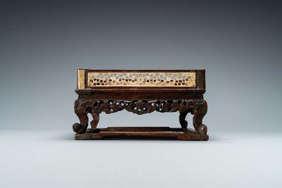 A Chinese square wooden tray with reticulated carved bone side panels, 18/19th C.