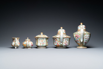 A Chinese Canton famille rose Scottish market Ormiston armorial 27-piece tea service, 19th C.