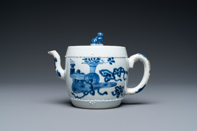 A Chinese blue and white 'antiquities' teapot and cover, Kangxi