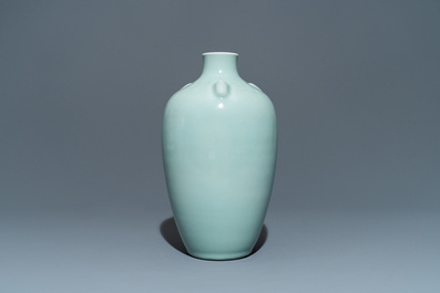 A Chinese monochrome celadon-glazed vase, Qianlong mark, 19/20th C.