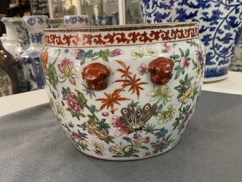 A Chinese famille rose 'kamcheng' bowl and cover with butterflies, 19th C.
