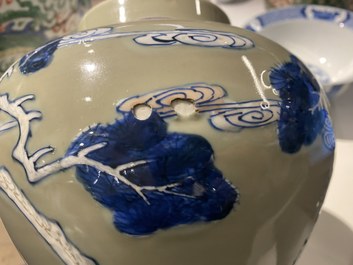 Un vase en porcelaine de Chine en bleu, blanc et rouge de cuivre &agrave; fond c&eacute;ladon, Kangxi