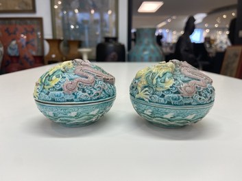 A varied collection of Chinese porcelain, 19/20th C.