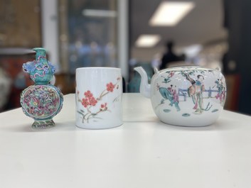 A varied collection of Chinese porcelain, 19/20th C.