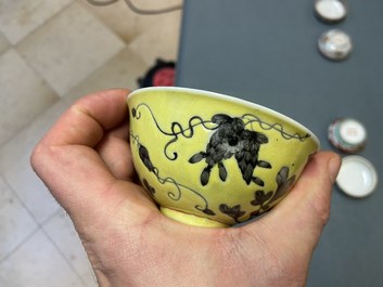 A Chinese Dayazhai yellow-ground bowl and two seal paste boxes, 19th C.