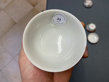 Un bol Dayazhai et deux bo&icirc;tes &agrave; p&acirc;te en porcelaine de Chine, 19&egrave;me