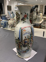 A Chinese qianjiang cai vase with two-sided design, 19/20th C.