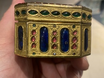 A Chinese embellished gilt-copper enamel snuff box and cover, Canton, Qianlong