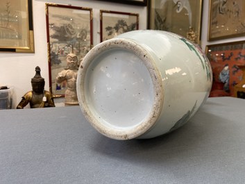 A Chinese two-sided qianjiang cai and famille rose vase, 19/20th C.