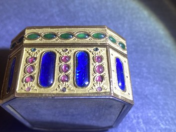 A Chinese embellished gilt-copper enamel snuff box and cover, Canton, Qianlong