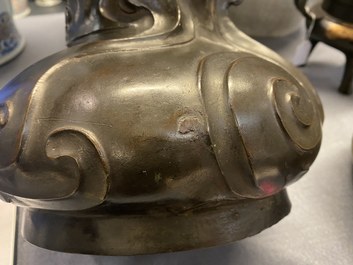 An unusual Chinese zoomorphic bronze vase, 'Zun', Kangxi