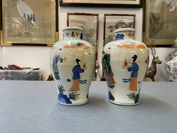 A pair of Chinese wucai 'meiping' vases, 19th C.