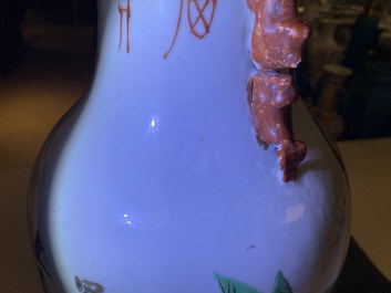 Un vase en porcelaine de Chine qianjiang cai, 19&egrave;me