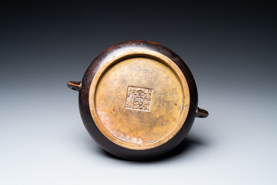 A Chinese bronze censer, Xuande mark, Kangxi