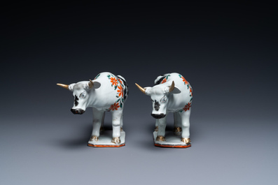 A pair of Chinese export porcelain cows after Dutch Delft examples, Qianlong