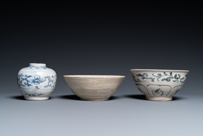 Four blue and white and monochrome Vietnamese or Annamese wares, 15/16th C.