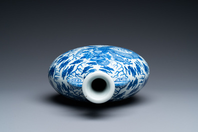 A Chinese blue and white 'baoyueping' vase with dragons, Qianlong mark, Republic