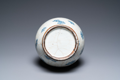 A Chinese blue and white crackle-ground 'prunus' vase, 18/19th C.