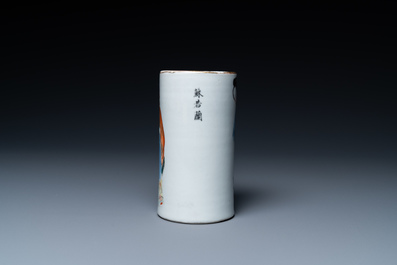 A Chinese famille rose 'Wu Shuang Pu' brush pot, Yongzheng mark, 19th C.