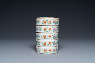 A Chinese famille rose five-piece stacking box, Jiaqing