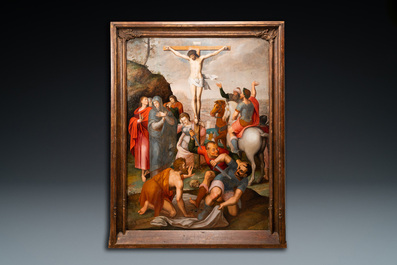 Flemish school: Roman soldiers fighting over their dice game in front of Christ at the cross, oil on panel, 1st half 16th C.