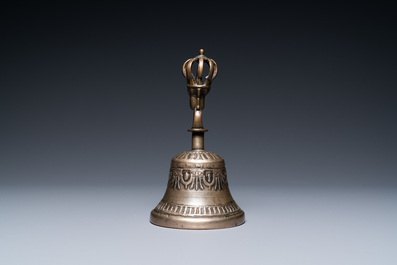 Une cloche en bronze, Tibet, 16&egrave;me