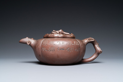 A Chinese melon-shaped Yixing stoneware teapot, signed Qi Tao (Wu Hanwen) and dated 1923