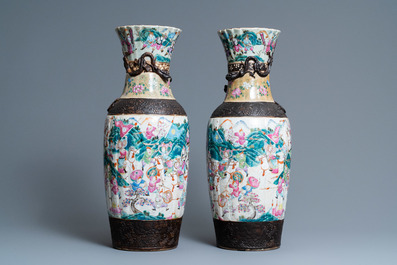 A pair of Chinese Nanking famille rose crackle-glazed vases, 19th C.