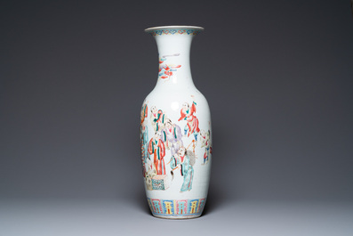 A Chinese famille rose '18 Arhats' vase, 19th C.