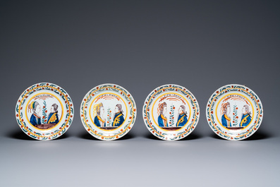 Six assiettes et un plat en fa&iuml;ence polychrome de Delft &agrave; sujet orangiste, 18&egrave;me