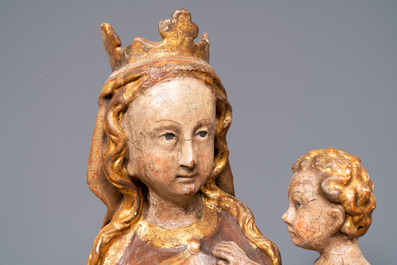 Une grande Vierge &agrave; l'Enfant en bois polychrom&eacute;, Allemagne, 16&egrave;me