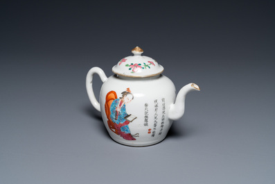 A Chinese famille rose 'Wu Shuang Pu' teapot and cover, 19/20th C.