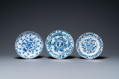 Nine Chinese blue and white plates and dishes, Kangxi/Qianlong