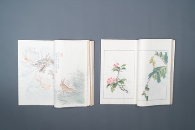 Une bo&icirc;te contenant deux albums de 200 estampes d'apr&egrave;s Qi Baishi, Zhang Daqian, Pu Ru, Ma Ji et autres, studio Rong Bao Zhai, P&eacute;kin, 1935