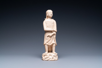 A Chinese crackle-glazed figure of Adam, 18th C.