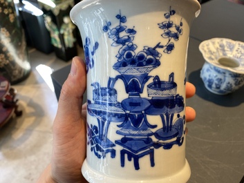 A Chinese blue and white brush pot and a spittoon, Kangxi